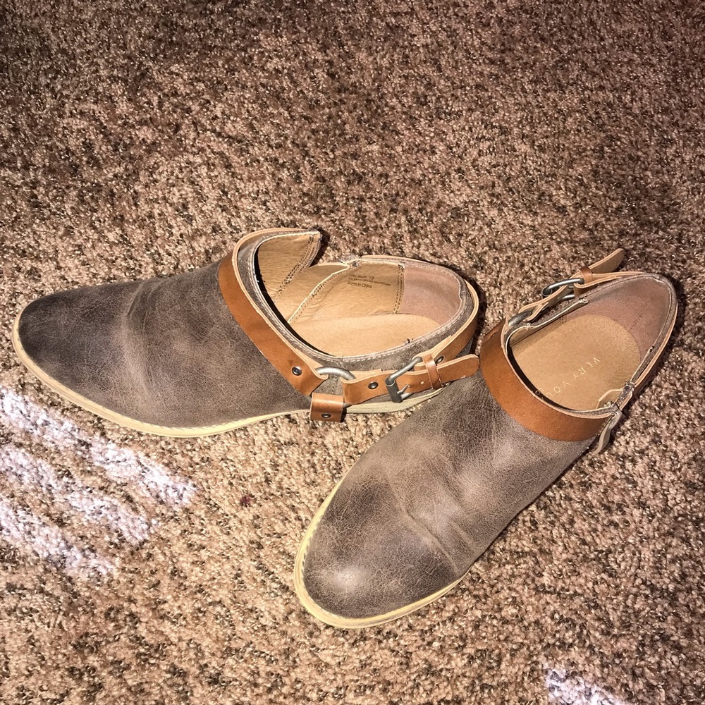 Very Volatile Booties